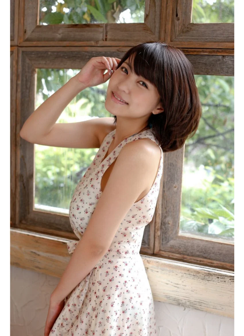圧巻ボディ 岸明日香 Petit BEST 試し読み 5