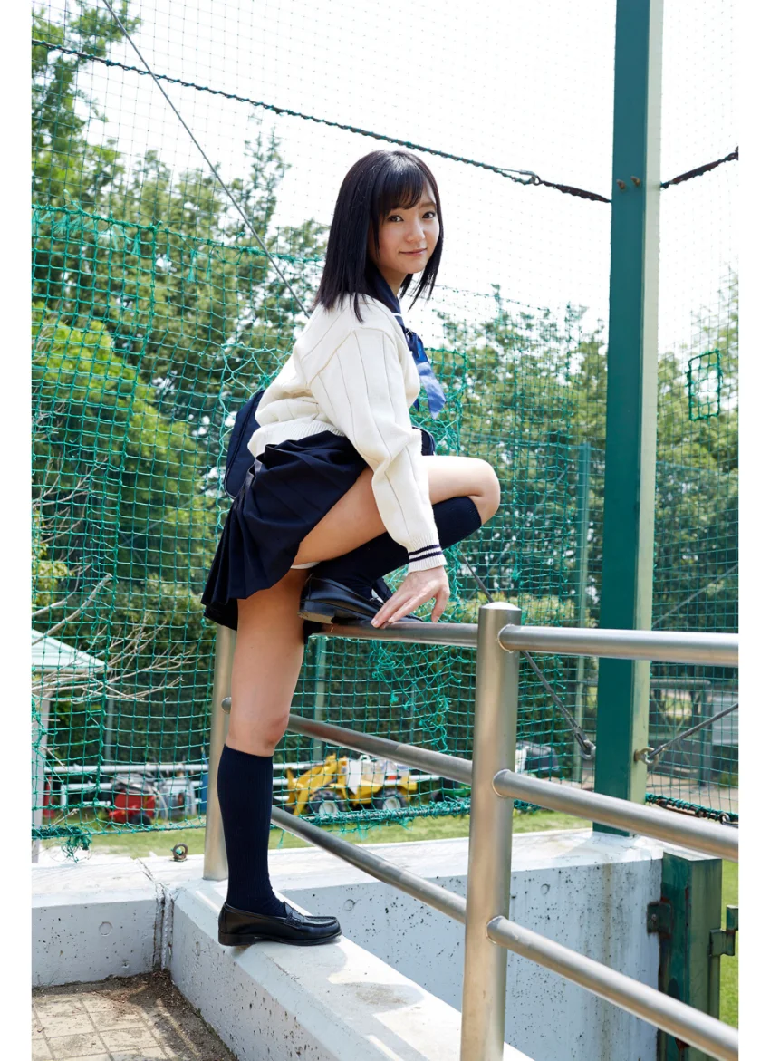 【DMM限定/動画付】女子校生 西永彩奈 Complete vol.1 試し読み 8