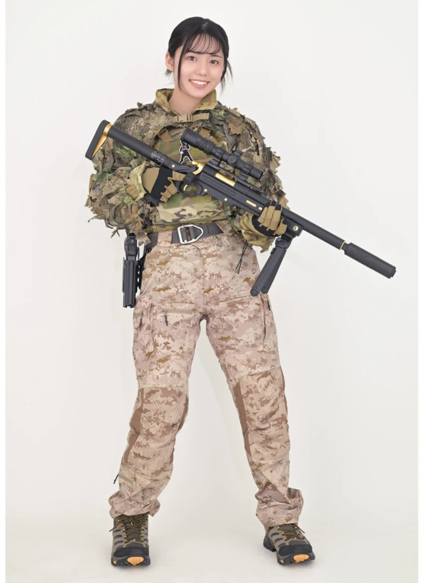 アームズマガジンデジタル写真集 Arms MAGAZINE DIGITAL PHOTO BOOK 松島かのん in GUN ACTION 試し読み 2