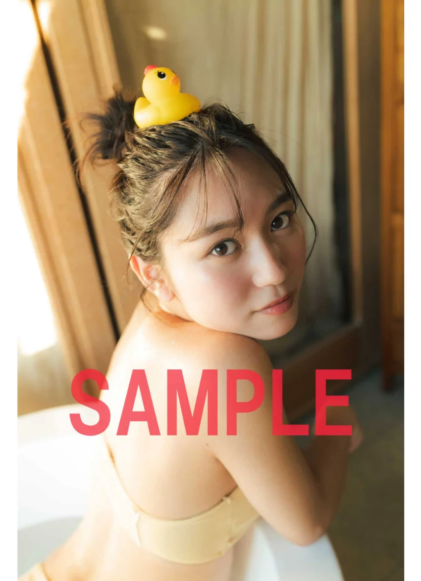 FLASHデジタル写真集 くろがねさら バイバイJK！ 試し読み 11