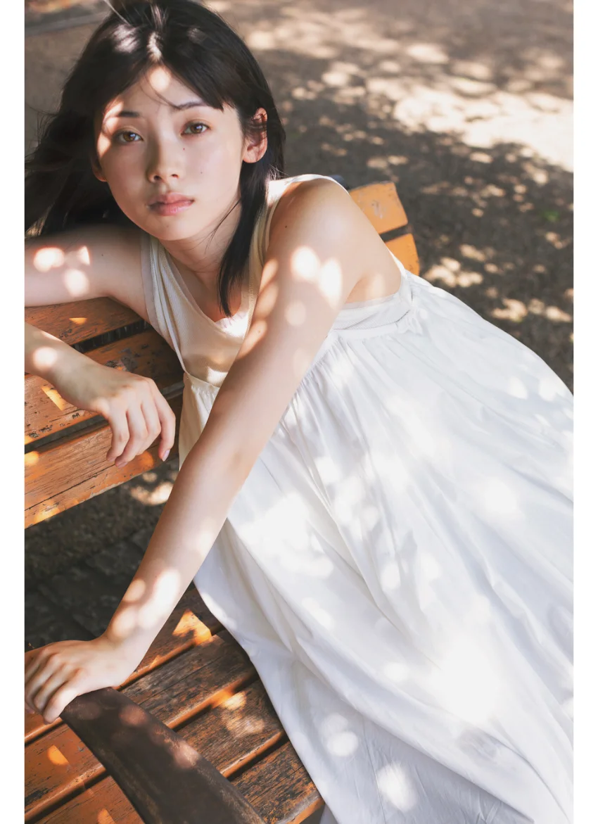 FLASHデジタル写真集 南琴奈 風を味方に 試し読み 3