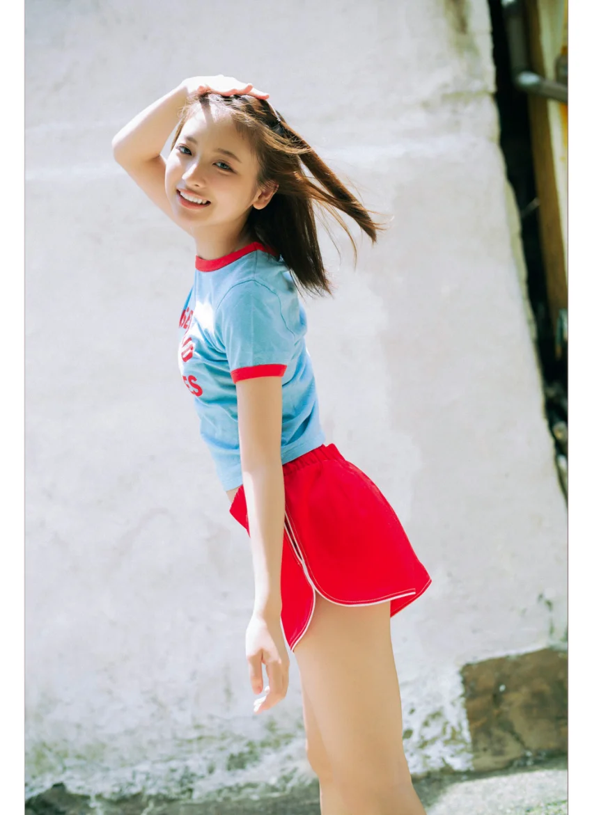 FLASHデジタル写真集 一ノ瀬瑠菜 あの夏を忘れない 試し読み 2