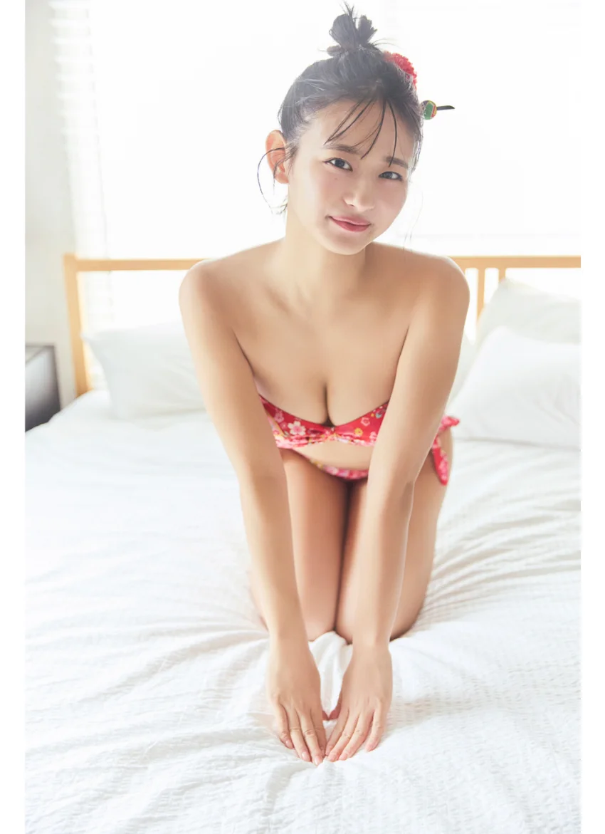 FLASHデジタル写真集 すみぽん（高倉菫） Can’t stop loving you 試し読み 2