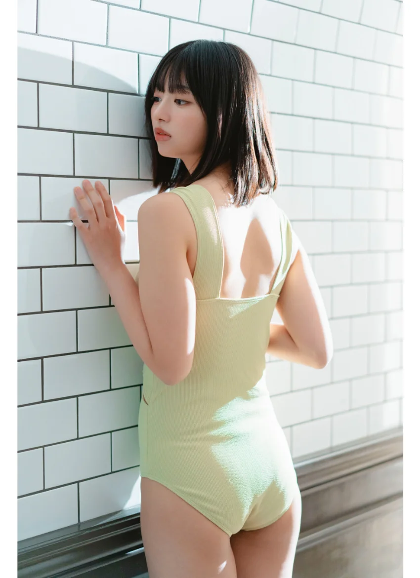 FLASHデジタル写真集 蒔埜ひな 夢への歩幅 試し読み 3