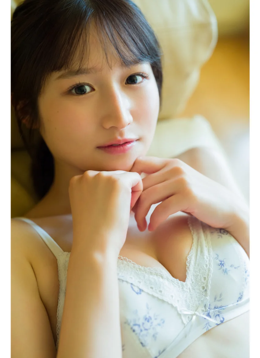 FLASHデジタル写真集 貝賀琴莉 君の知らないワタシ 試し読み 3