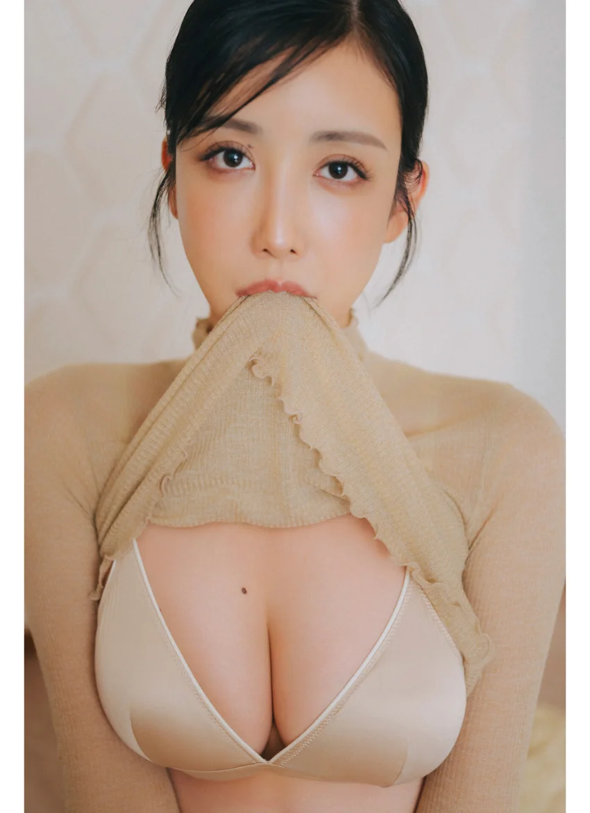 FLASHデジタル写真集 蒼山怜 The perfect woman 試し読み 3