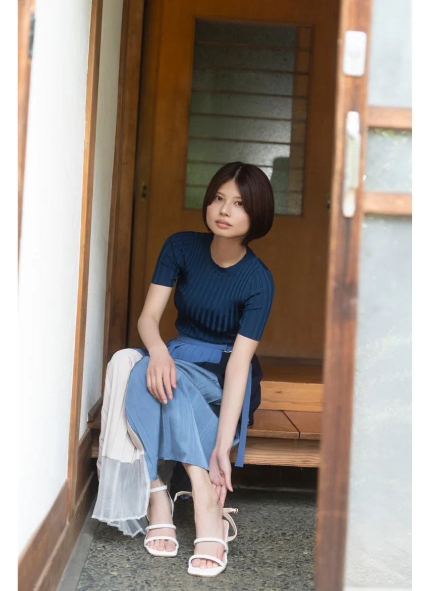 FLASHデジタル写真集 鹿目凛 夏の幻に魅せられて 試し読み 2