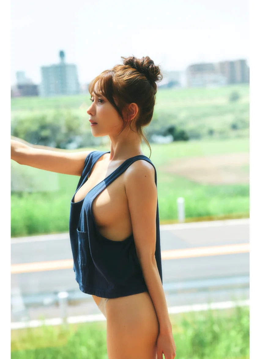 FLASHデジタル写真集 名取くるみ Drive My Desire 試し読み 3
