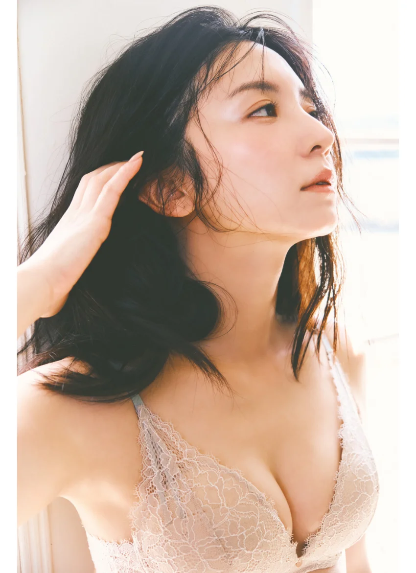 FLASHデジタル写真集 入来茉里 Be Yourself 試し読み 3