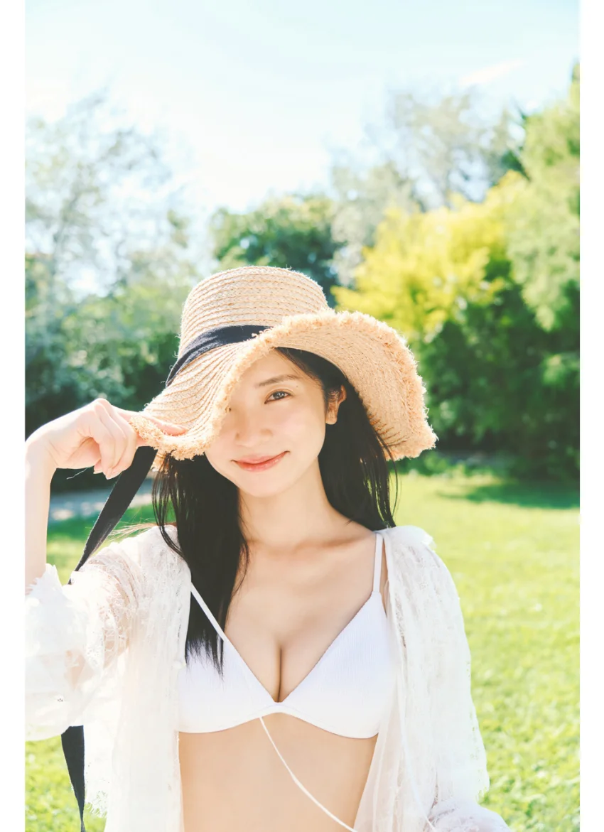 FLASHデジタル写真集 入来茉里 Be Selfish 試し読み 2