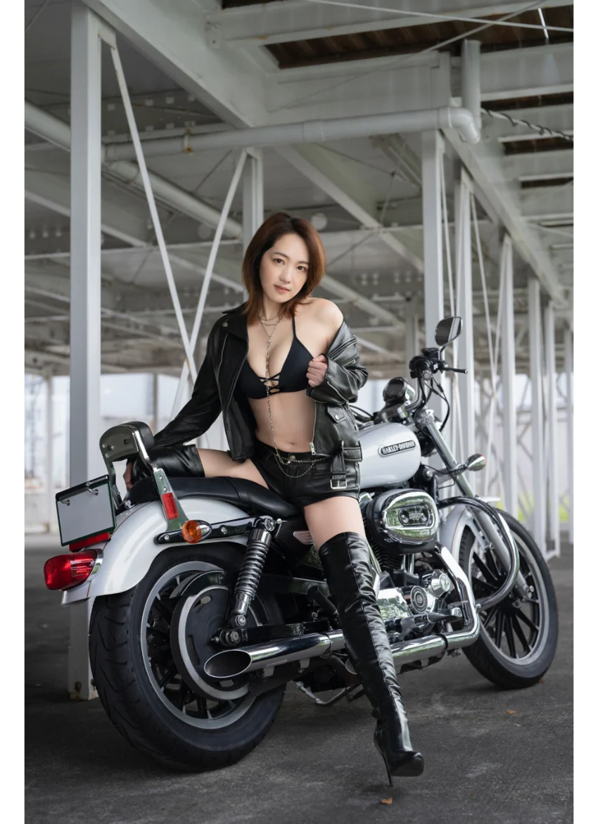 FLASHデジタル写真集 山崎真由美 美女神 試し読み 2