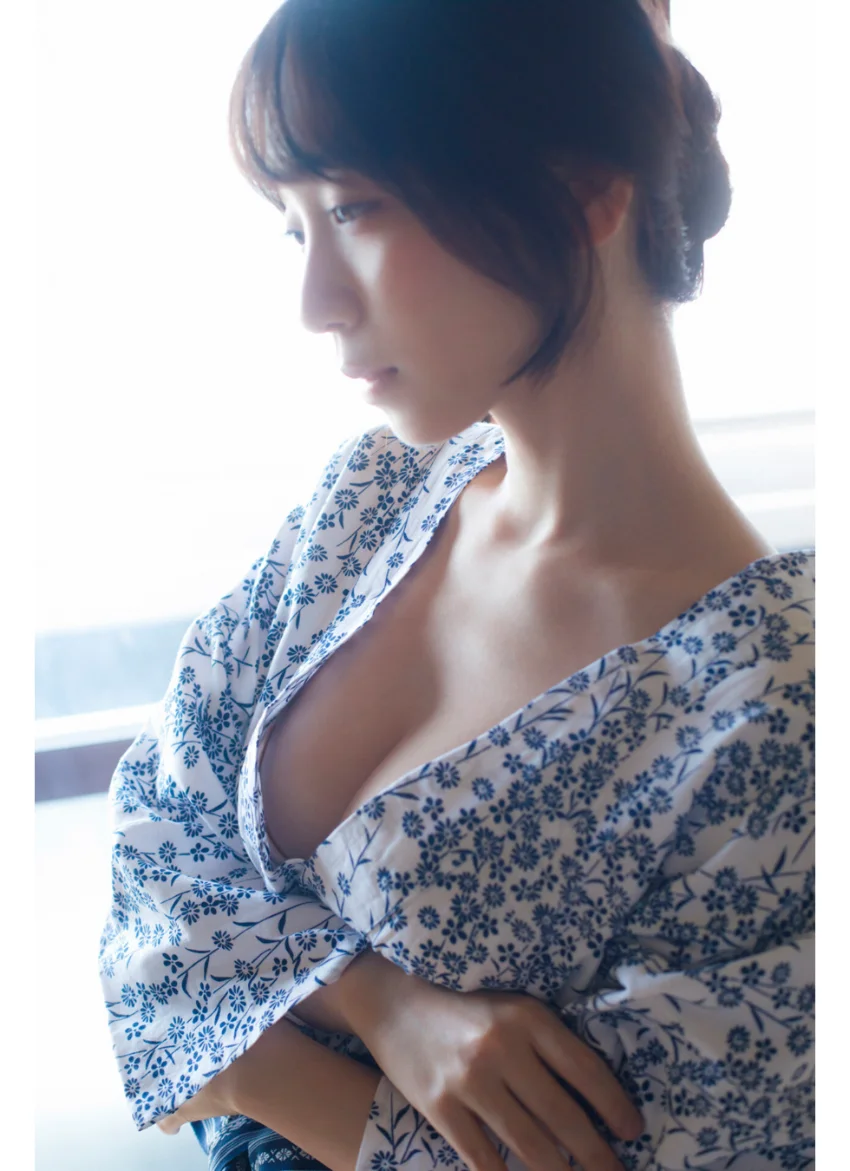 FLASHデジタル写真集 伊織もえ Iori Trip 試し読み 4