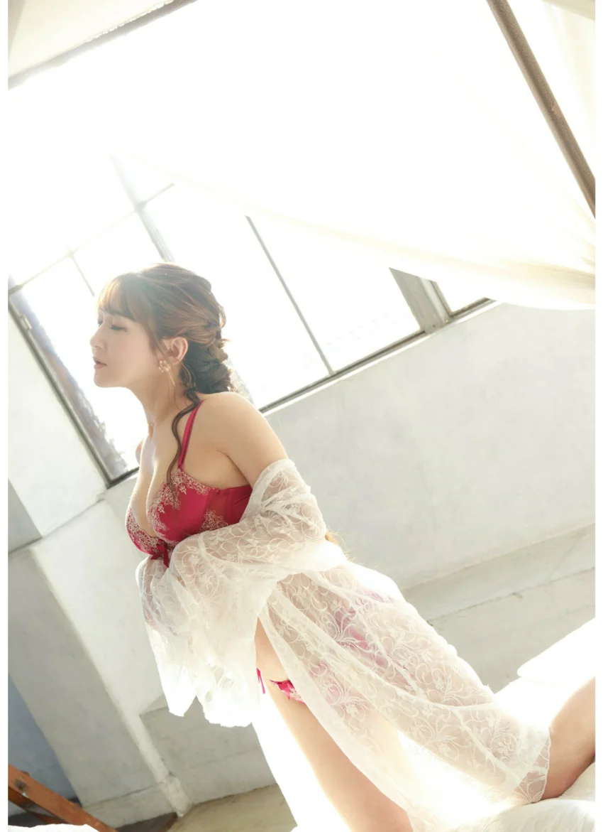 桜キュイン写真集 キュイン十色 試し読み 3
