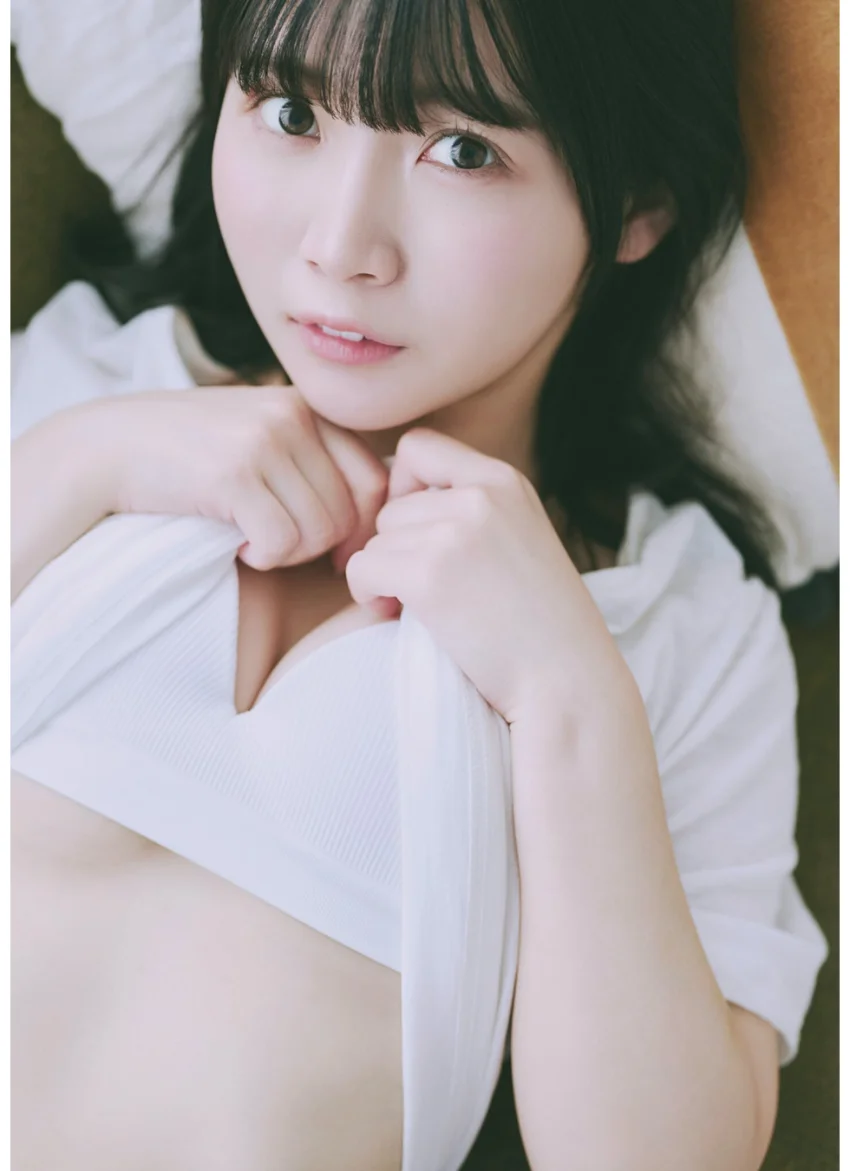 雪村花鈴写真集 Snow Queen 試し読み 4