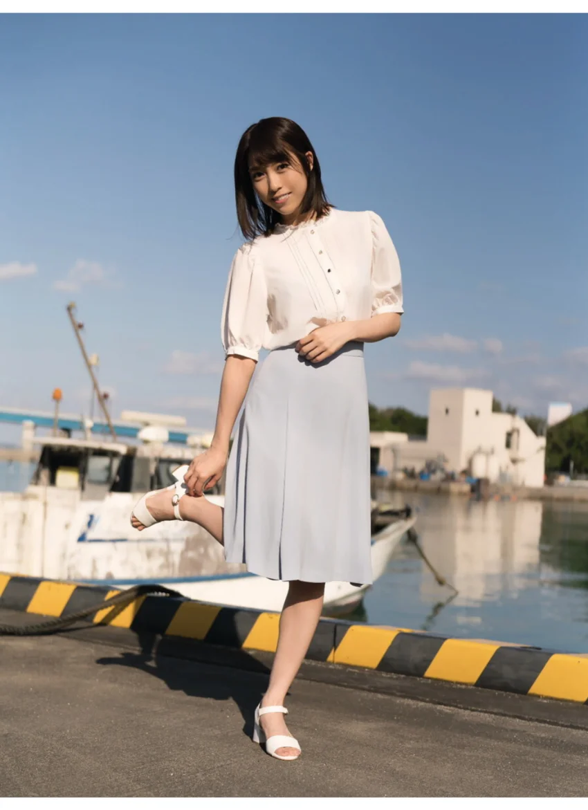 秦瑞穂デジタル写真集 Glossy 試し読み 2