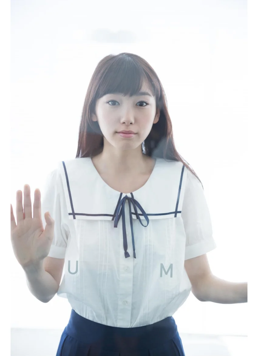 PROTO STAR 飯豊まりえ complete 試し読み 3