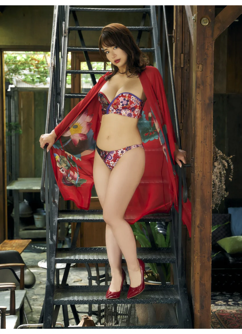 ＜動画特典付き＞昼下がりのマーメイド 平嶋夏海COVER DX ［sabra net e-Book］ 試し読み 5