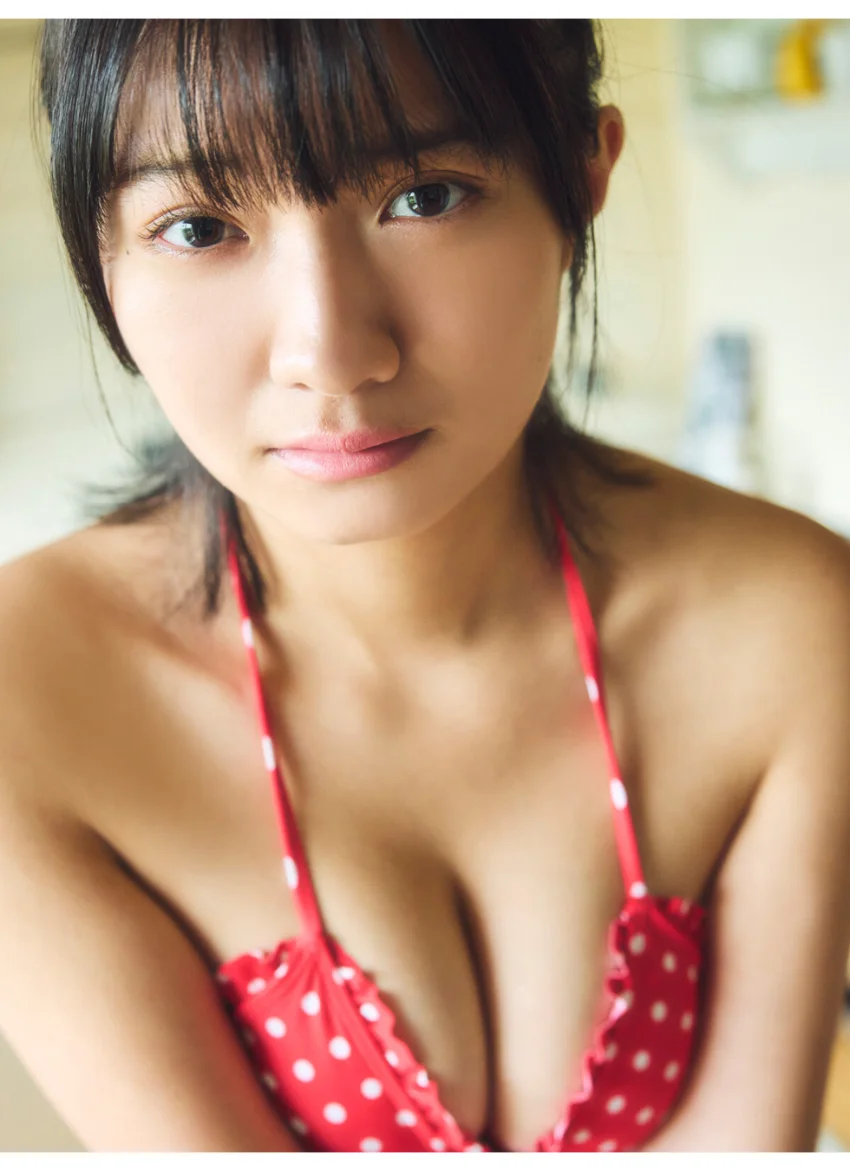 ＜動画特典付き＞石井優希 100％ゆうき 50PhotosDX［sabra net e-Book］ 試し読み 5