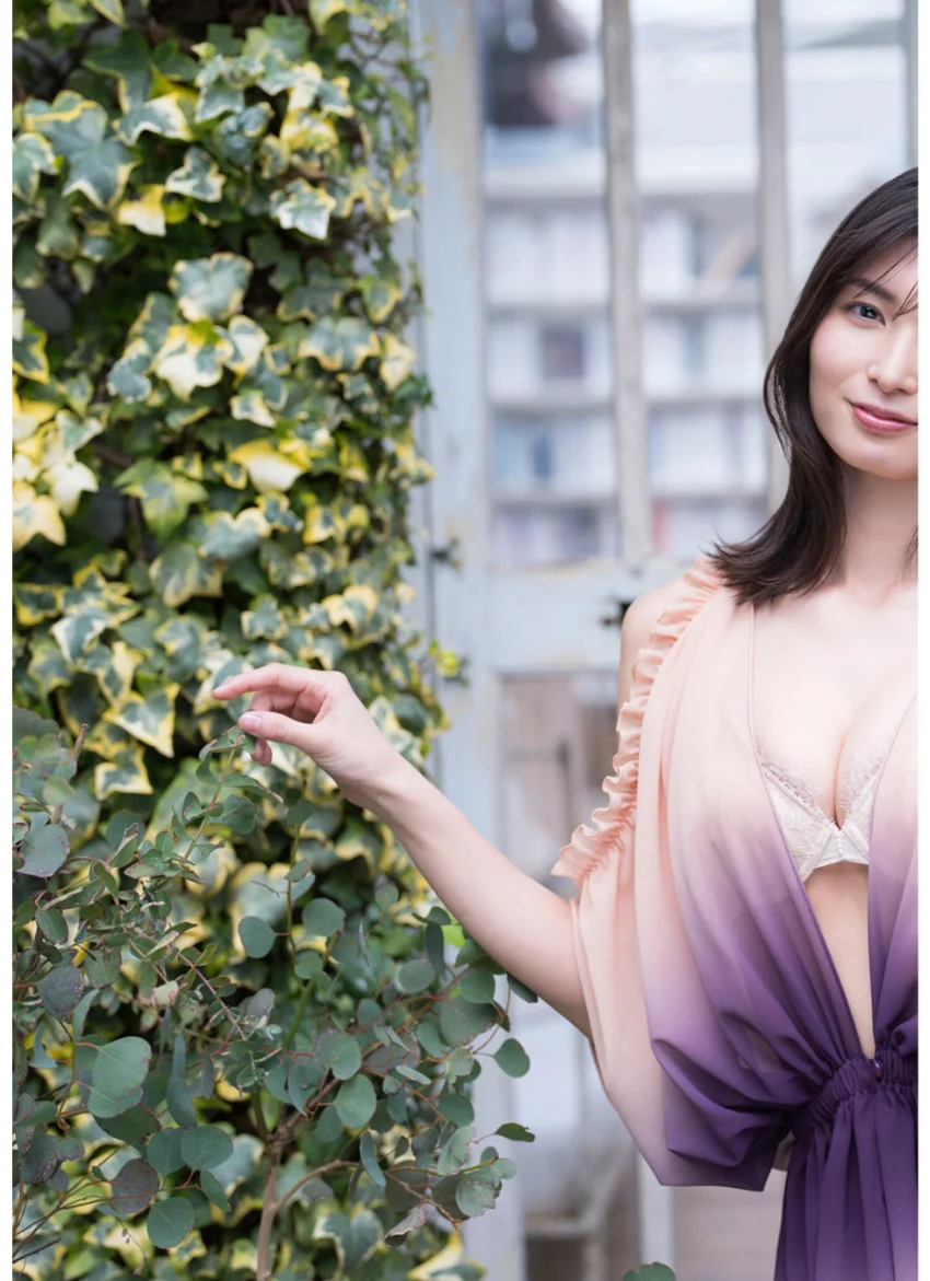 ＜動画特典付き＞「ALL I WANT」［EAST］ 大島璃乃DX 試し読み 5