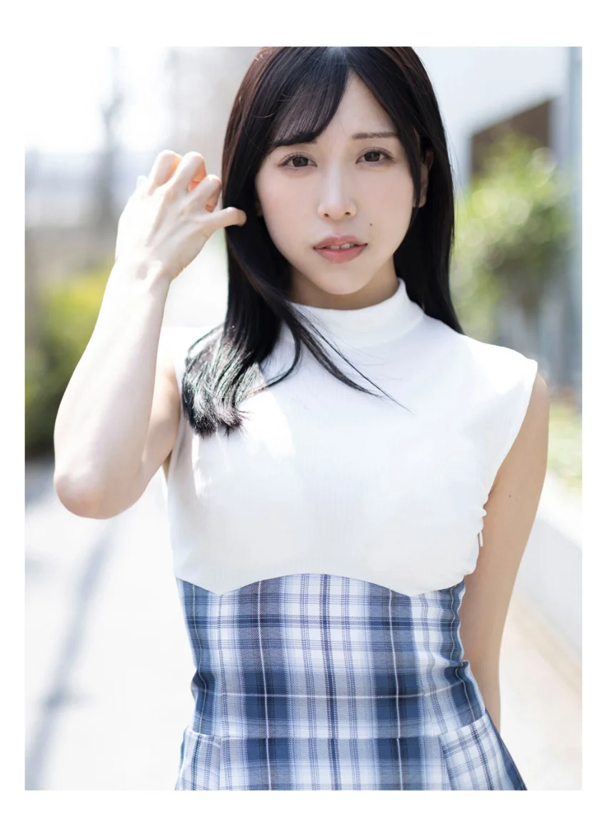 久我るり 至高のランジェリーと極上BODY 試し読み 2