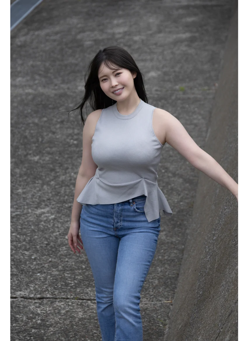 白川愛梨 バスト100cmのにゅーヒロイン 試し読み 2