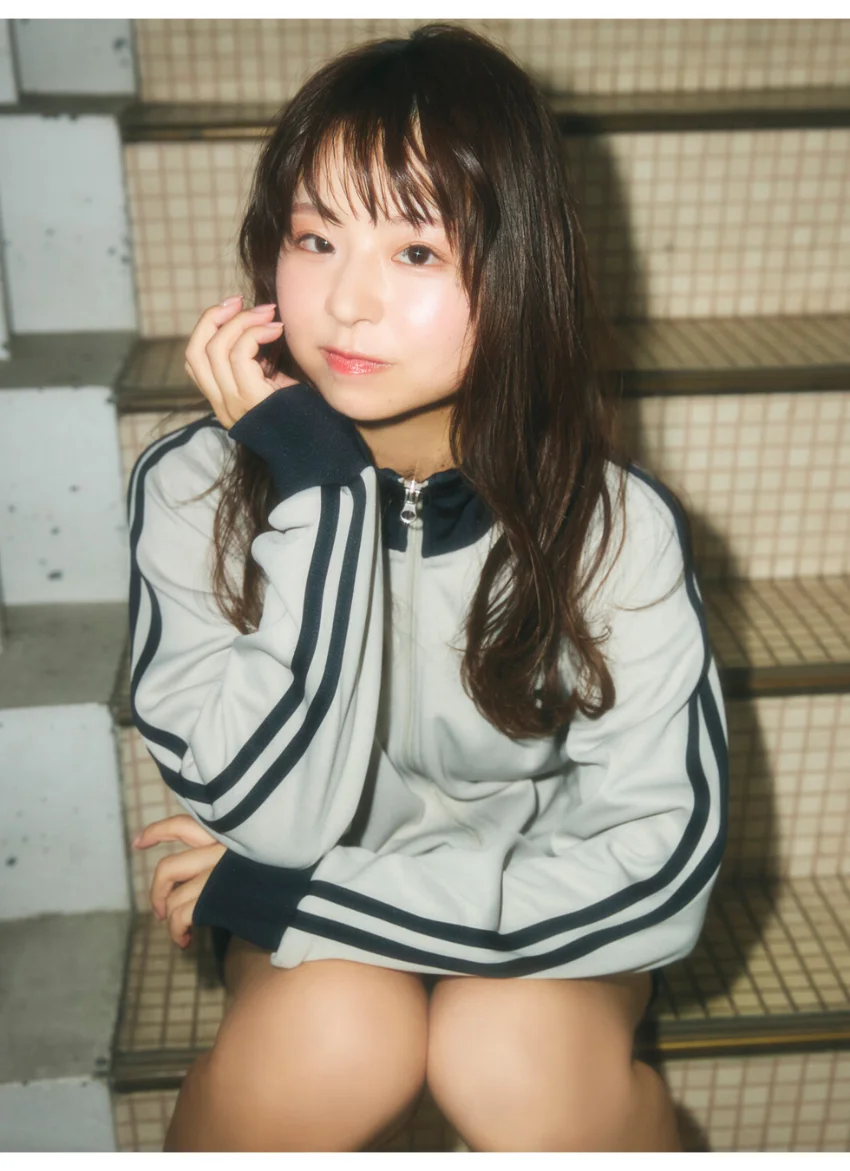 ＜動画特典付き＞茜紬うた はいてますよ？ 50PhotosDX［sabra net e-Book］ 試し読み 5