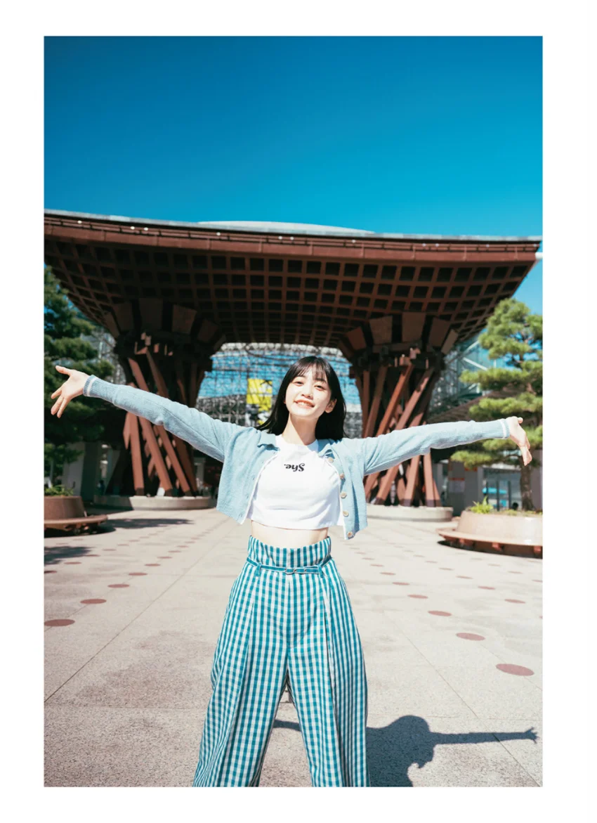 小泉萌香1st写真集 きみやすみ 試し読み 10