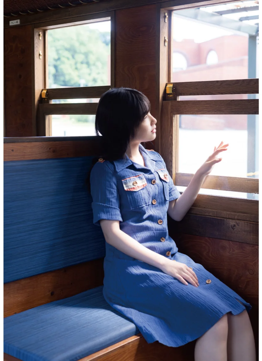 岬なこ1st写真集 なこのとなり 試し読み 7