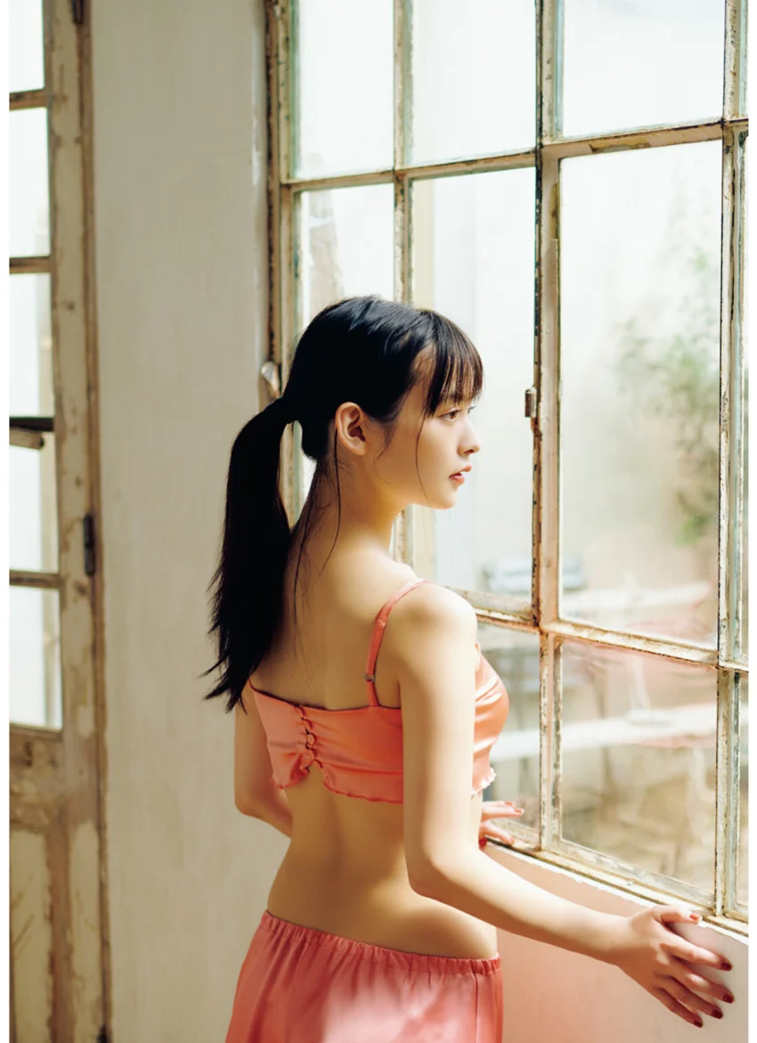 上坂すみれフォトブック すみぺのAtoZ 試し読み 4