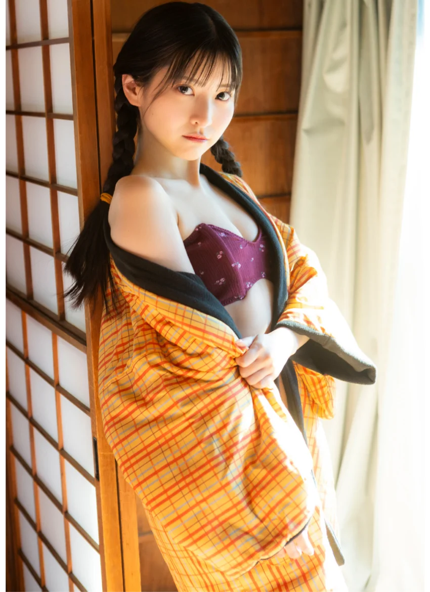 小鳥遊るい どんぐりの背比べ 【STRiKE！ DIGITAL PHOTOBOOK 058】 試し読み 2