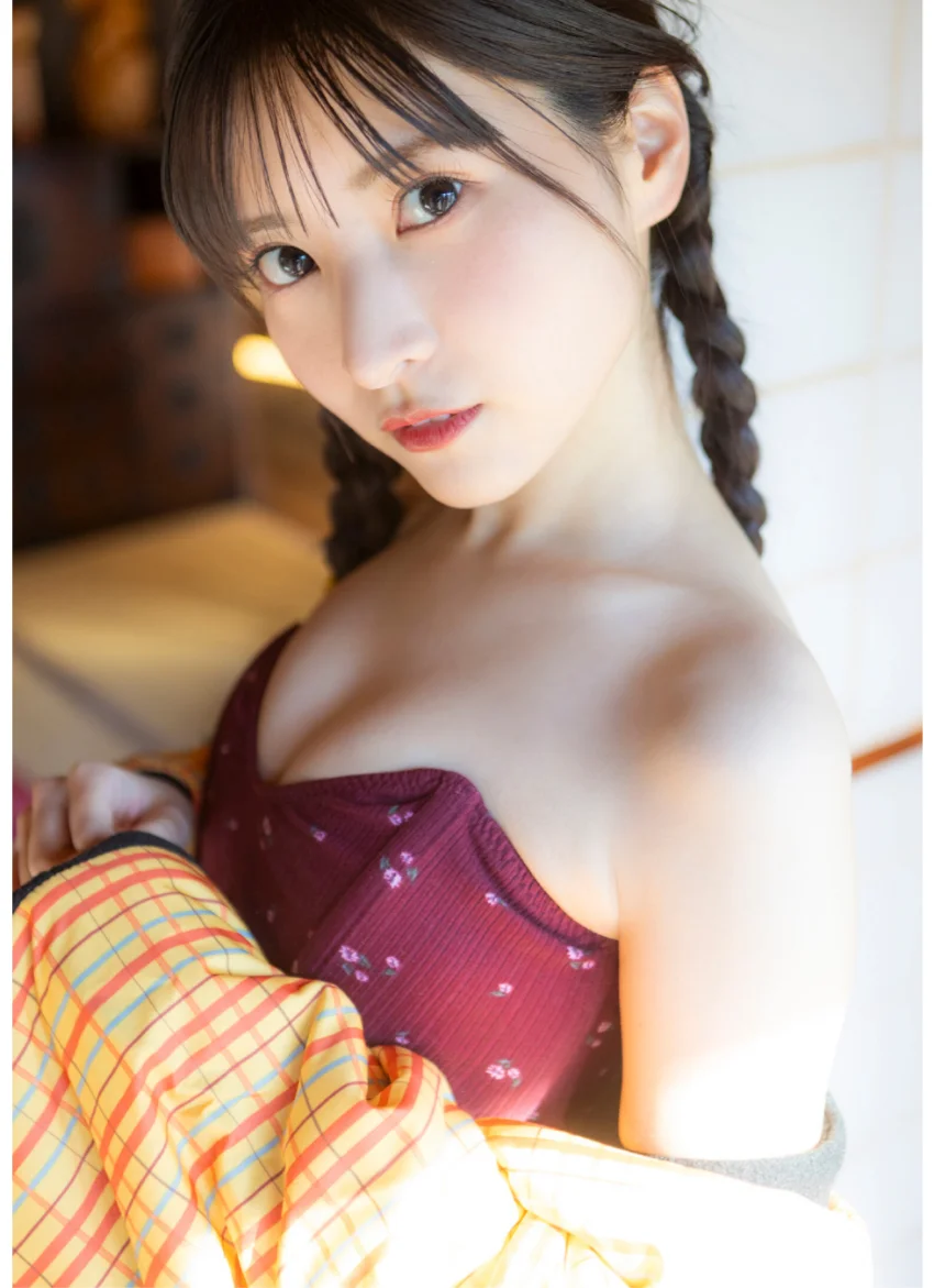 小鳥遊るい どんぐりの背比べ 【STRiKE！ DIGITAL PHOTOBOOK 058】 試し読み 3