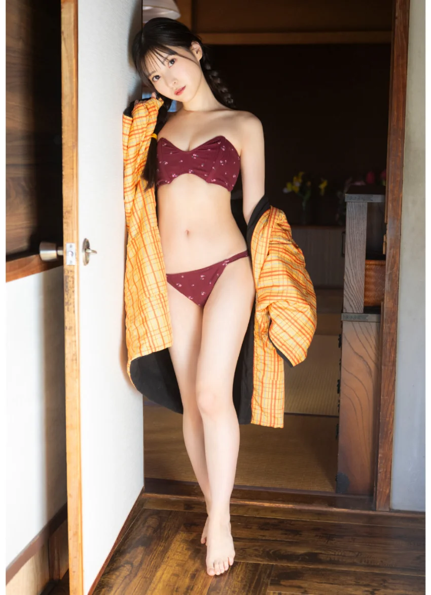 小鳥遊るい どんぐりの背比べ 【STRiKE！ DIGITAL PHOTOBOOK 058】 試し読み 4