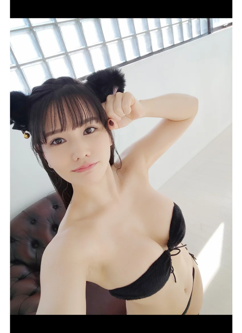 新垣優香 自撮り写真集02 グラビア学園 【自撮り】舌足らずHカップ妹のようなお姉さん！ 試し読み 8