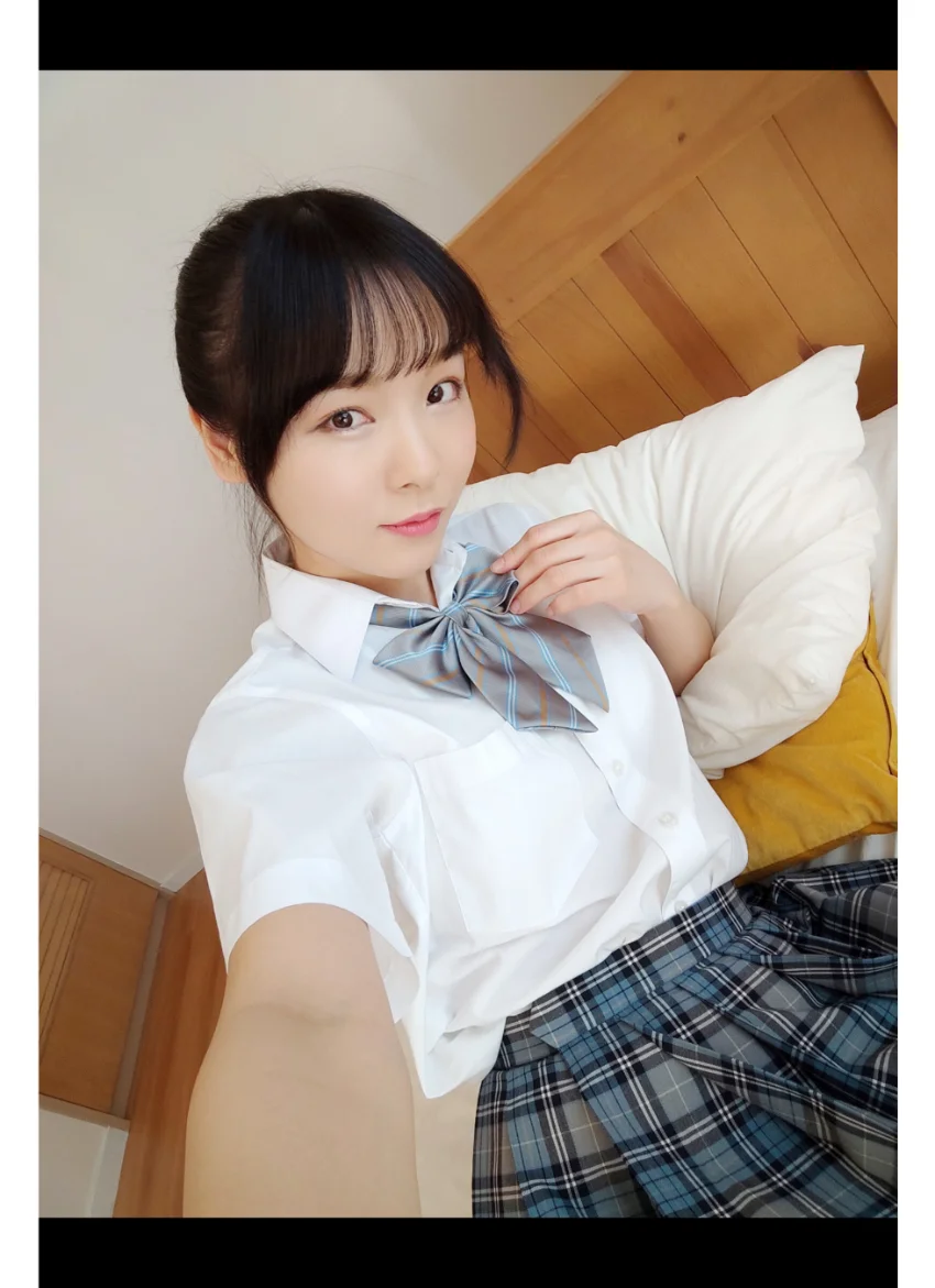 仲村まひろ 自撮り写真集02 グラビア学園 【自撮り】バトントワリング日本一のしなやかボディを堪能せよ！ 試し読み 7