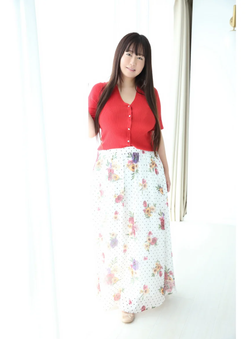 水樹たま たま乳コンプリート！！2 グラビア学園 写真集3冊＋αの超お買い得版！！ 超強爆乳＆轟絶巨尻を体感せよ！ 試し読み 2