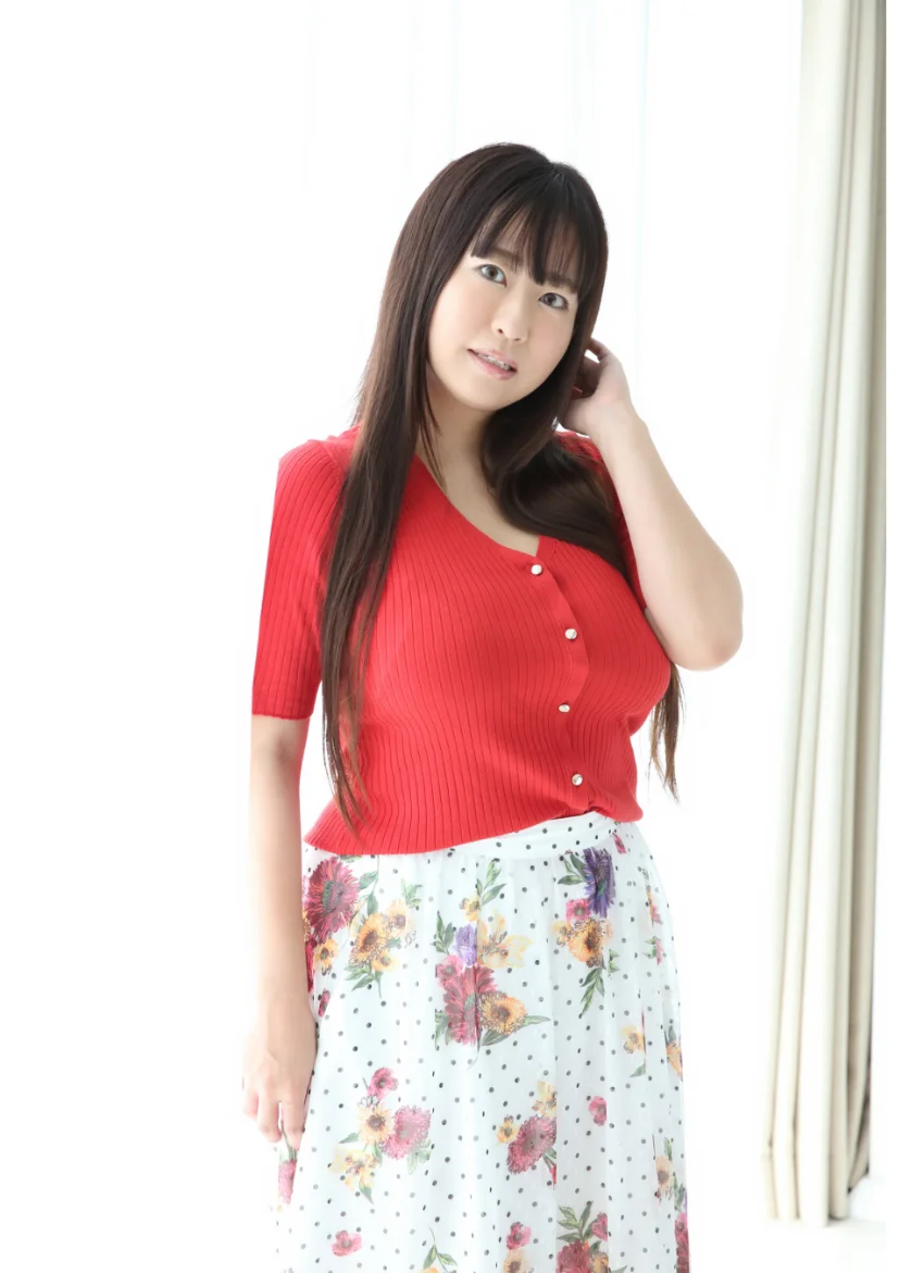 水樹たま たま乳コンプリート！！2 グラビア学園 写真集3冊＋αの超お買い得版！！ 超強爆乳＆轟絶巨尻を体感せよ！ 試し読み 5