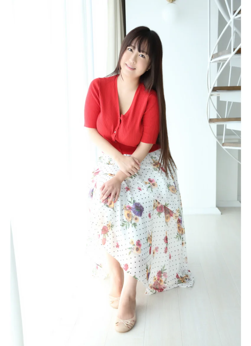 水樹たま たま乳コンプリート！！2 グラビア学園 写真集3冊＋αの超お買い得版！！ 超強爆乳＆轟絶巨尻を体感せよ！ 試し読み 9