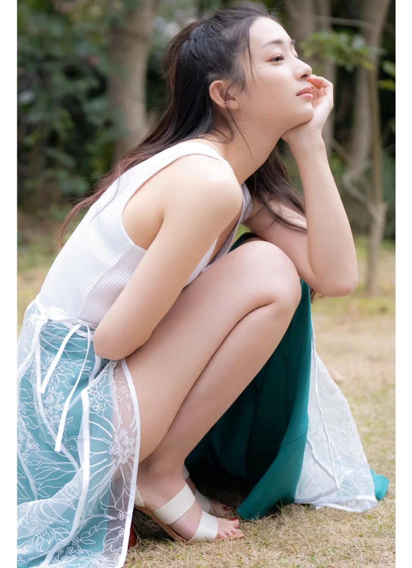 足立梨花 愛しのヒップライン FRIDAYスペシャルグラフ 試し読み 4