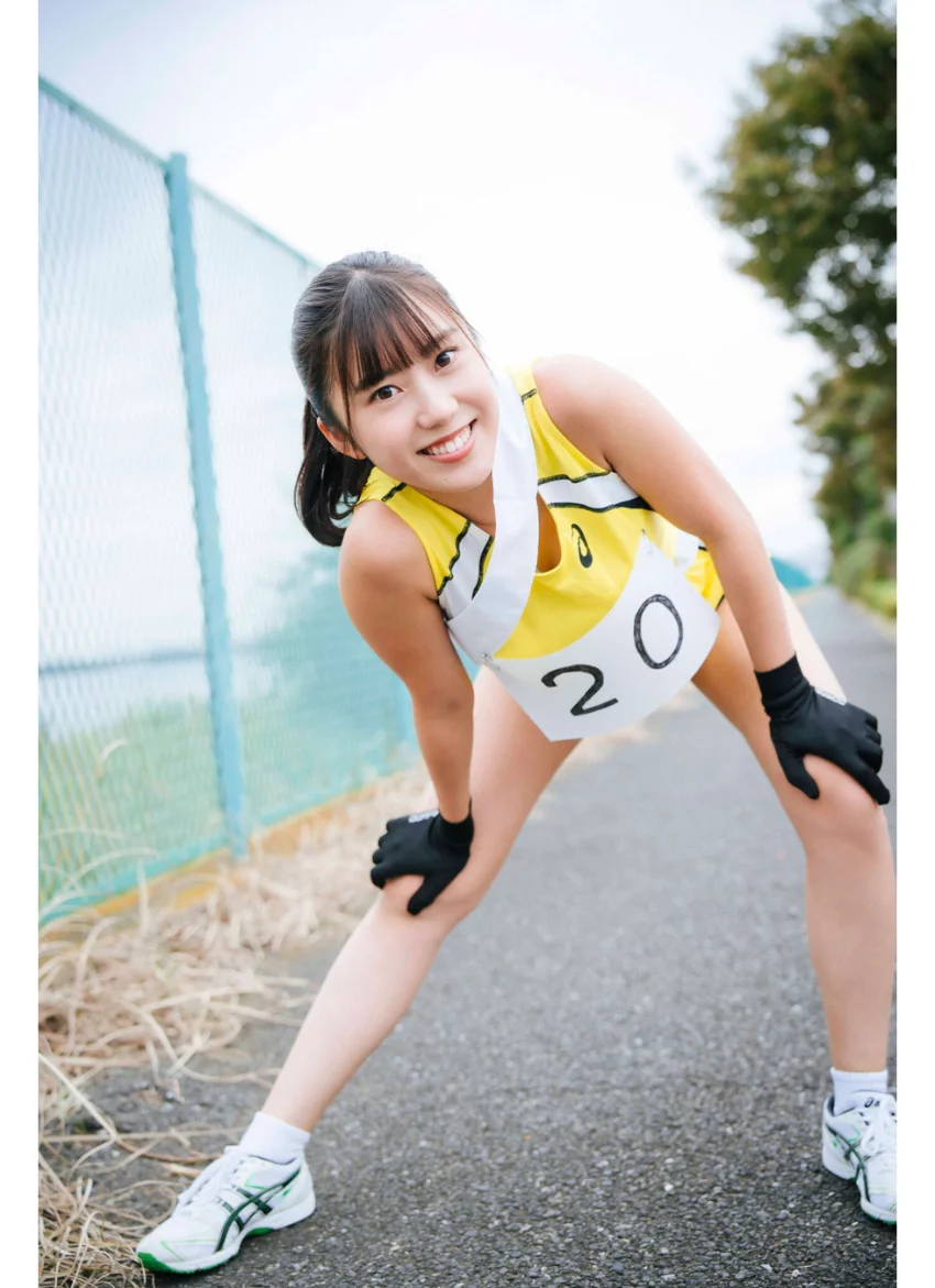 新井萌花が水着で駅伝＆ピアノ【70P完全版】 ヤンマガデジタル写真集 試し読み 3