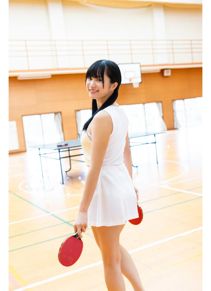 植原ゆきなが水着で卓球 ヤンマガデジタル写真集 試し読み 2