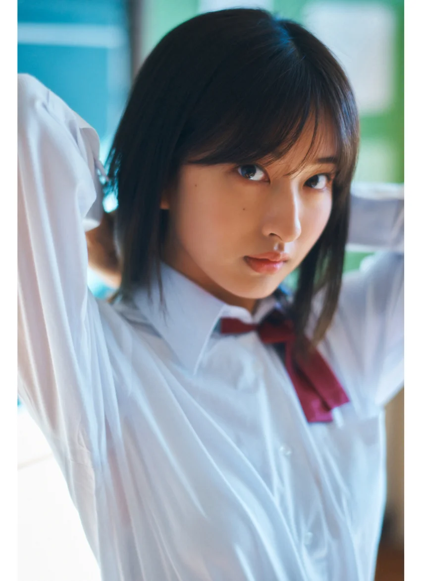 斉藤里奈 ミスマガのアソビバ！ ミスマガ2022制服グラビア〜卒業の季節〜 ヤンマガデジタル写真集 試し読み 4