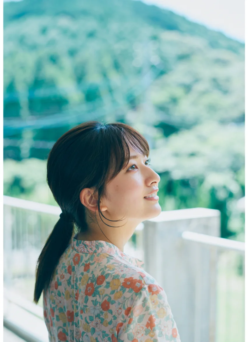 斉藤里奈1st写真集 色彩 試し読み 3