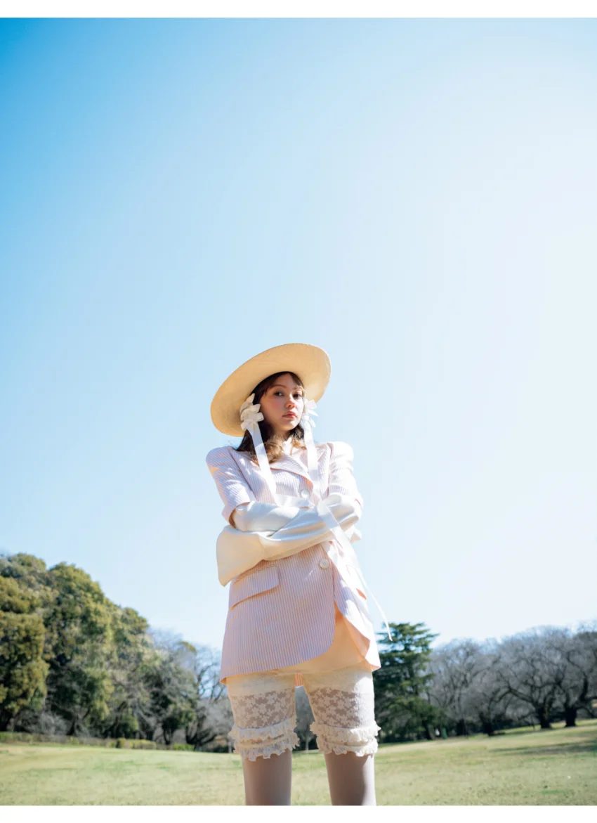 【電子特典付き！】 村上愛花 1st写真集 愛でる愛花 試し読み 4