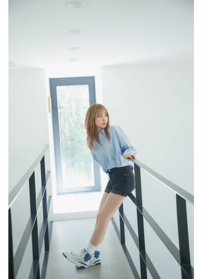 Liyuu VOICE VISTA magazine デジタル写真集 試し読み 2