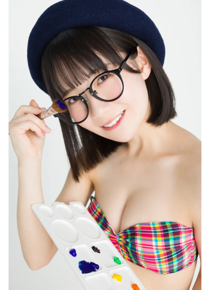 新居歩美 Pick Up Girls！ ヤンマガデジタル写真集 試し読み 2