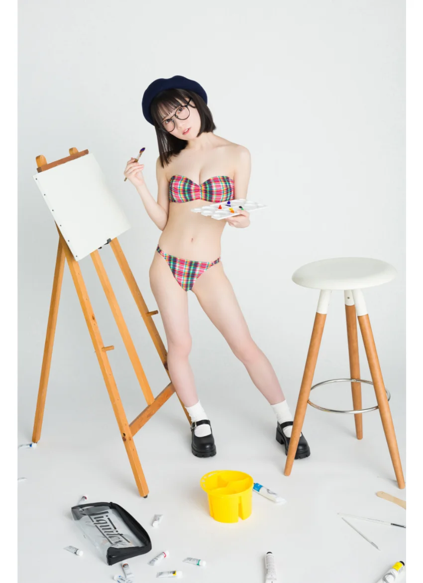 新居歩美 Pick Up Girls！ ヤンマガデジタル写真集 試し読み 3