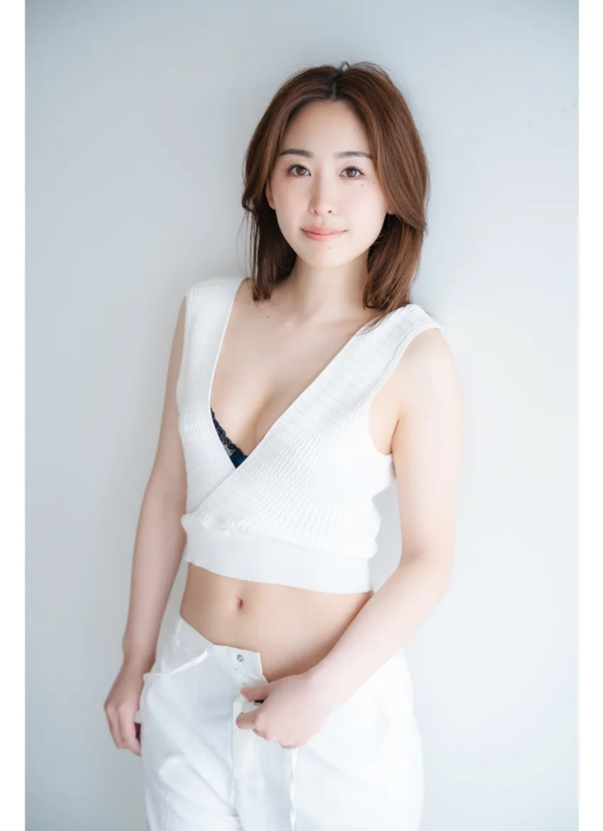 三輪晴香 夢のベッドイン vol.2 100ページ豪華版 FRIDAYデジタル写真集 試し読み 4