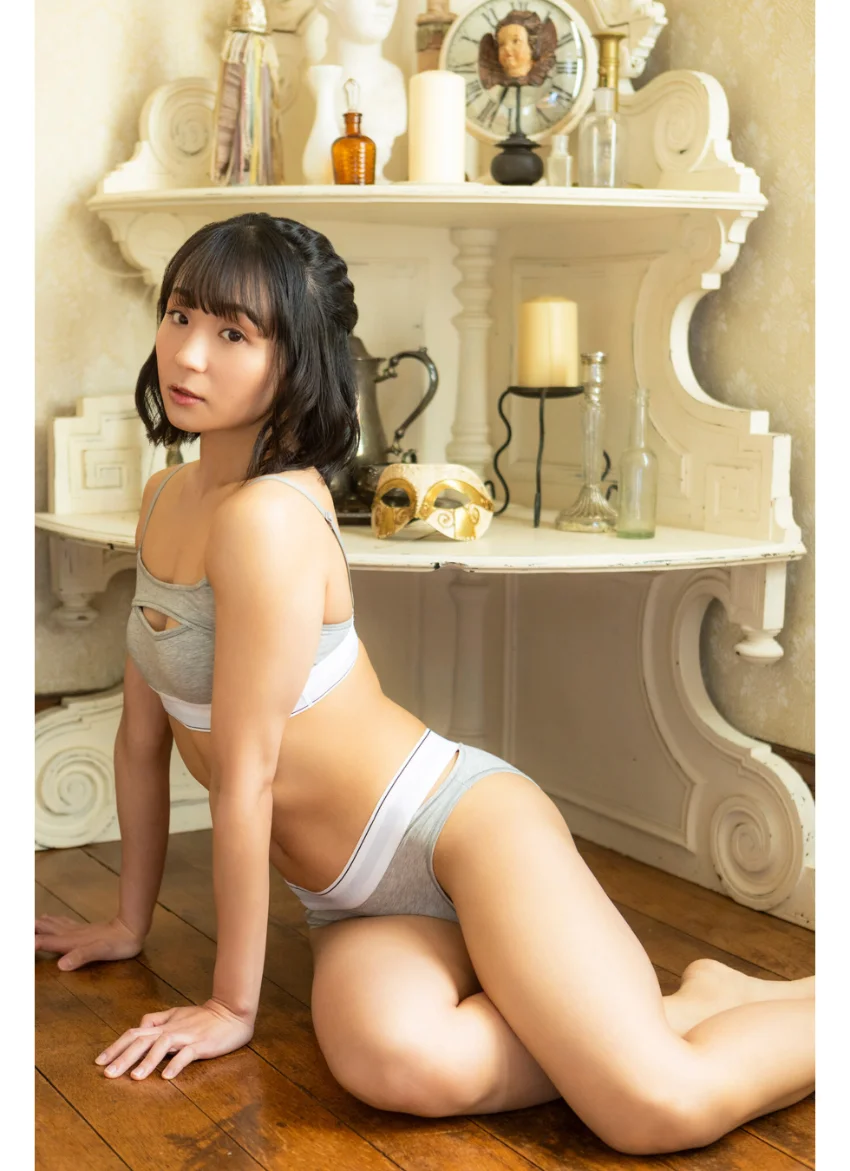 夏葵 福永莉子 戦う女グラフィティ ヤンマガデジタル写真集 試し読み 4