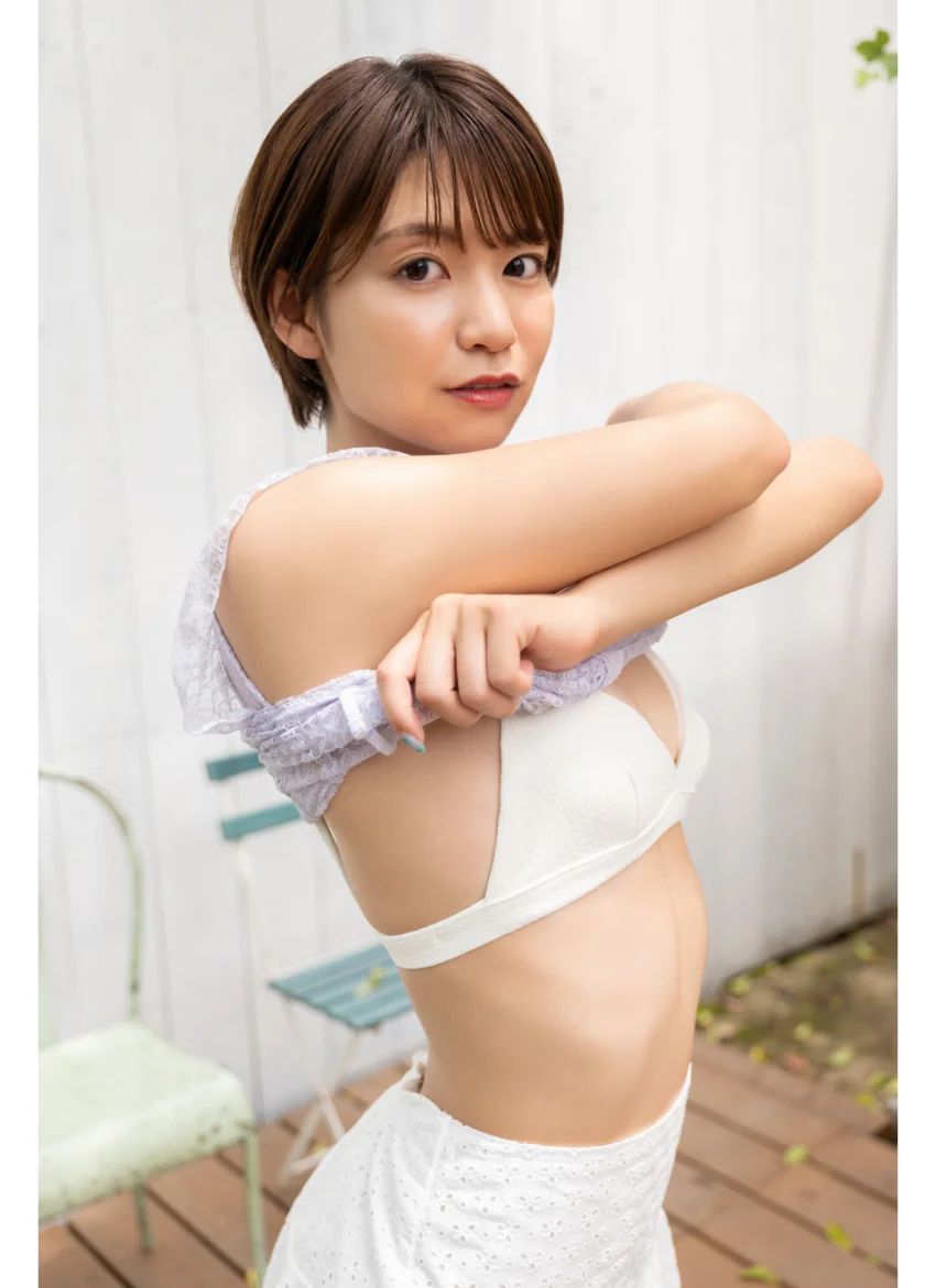 小坂田純奈 じゅなたは大人になってから vol.1 FRIDAYデジタル写真集 試し読み 5