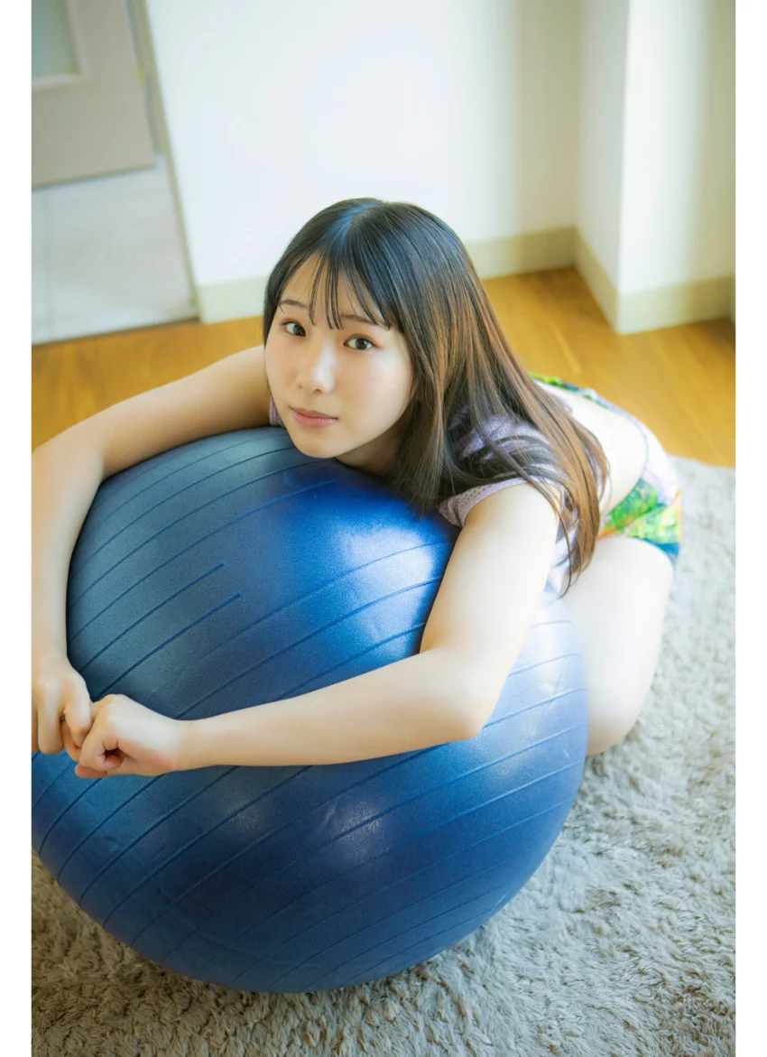 西尾希美 ミスマガのアソビバ！ 2023未公開傑作選SP！ ヤンマガデジタル写真集 試し読み 4